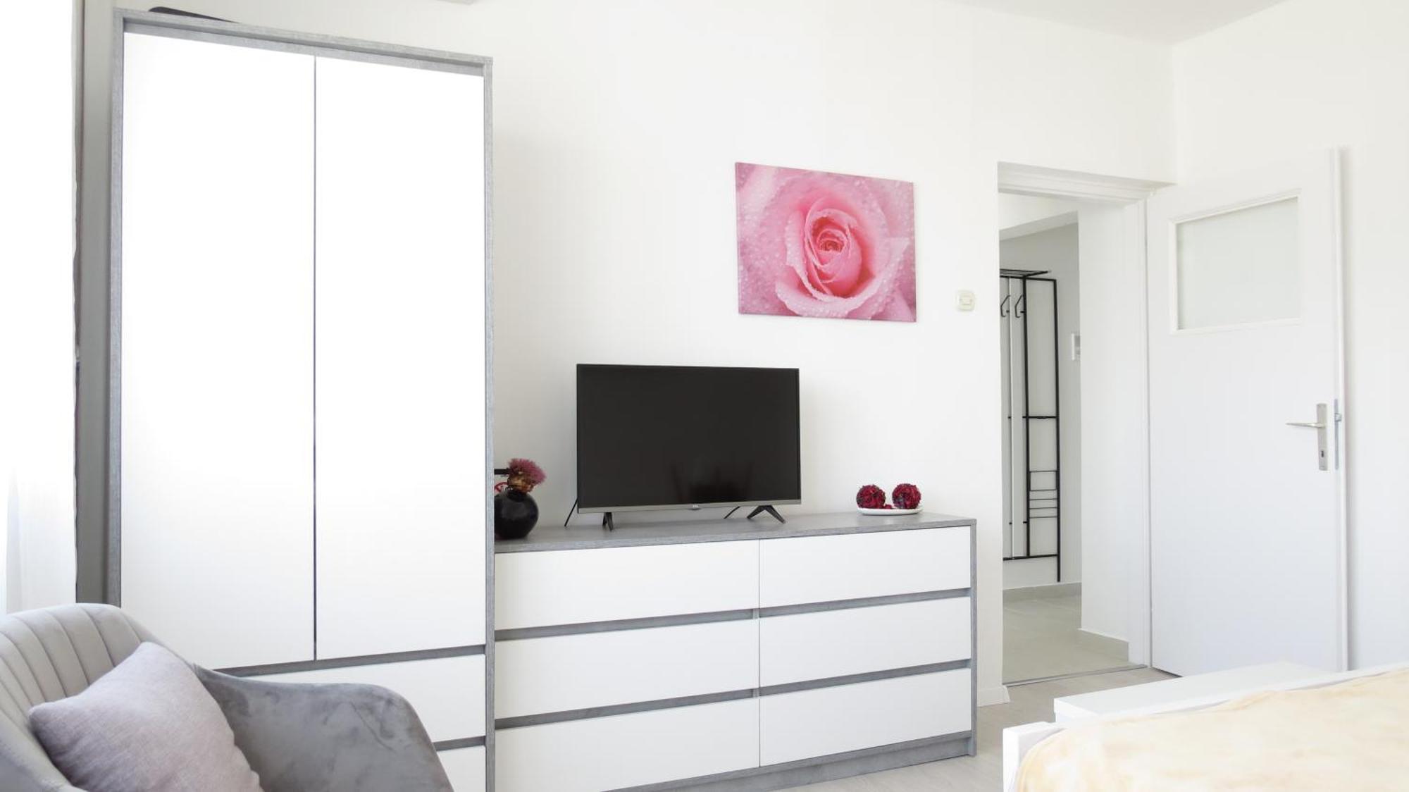 Studio M Pula Luaran gambar